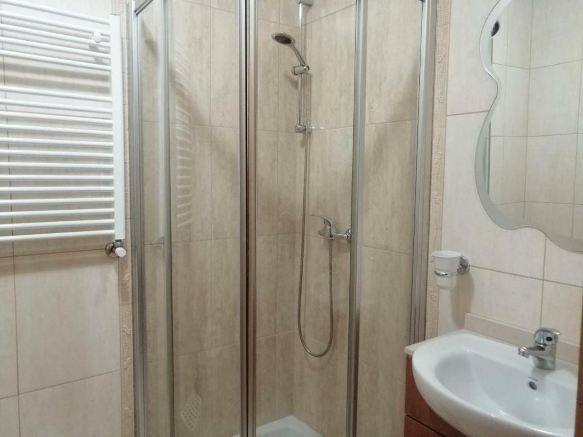 Lemon Tree Apartment 孔迪镇 外观 照片