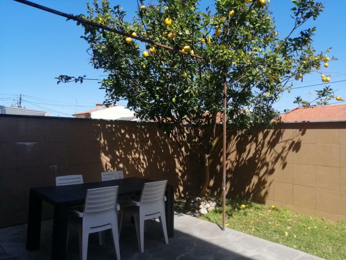 Lemon Tree Apartment 孔迪镇 外观 照片
